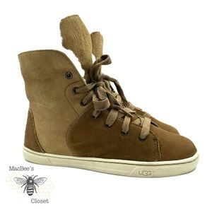 UGG AUSTRALIA CROFT CHESTNUT SUEDE SHEEPSKIN CASUAL ANKLE SNEAKER SIZE 8 US BOOT